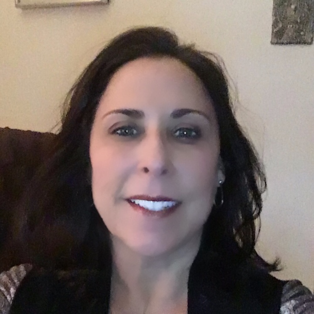 Meet your Posher, Julie